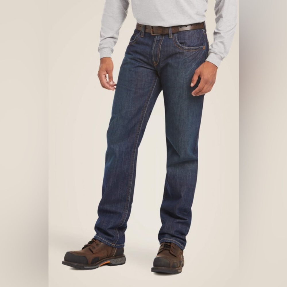 EUC Ariat FR M3 Loose Straight Leg Jeans. Sz 48/32. Engineered to fit your body.